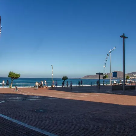 Lovely Canteras - Parking + 3Bdr + Beach Apartment