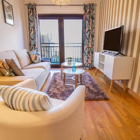 Lovely Canteras - Parking + 3Bdr + Beach Apartment